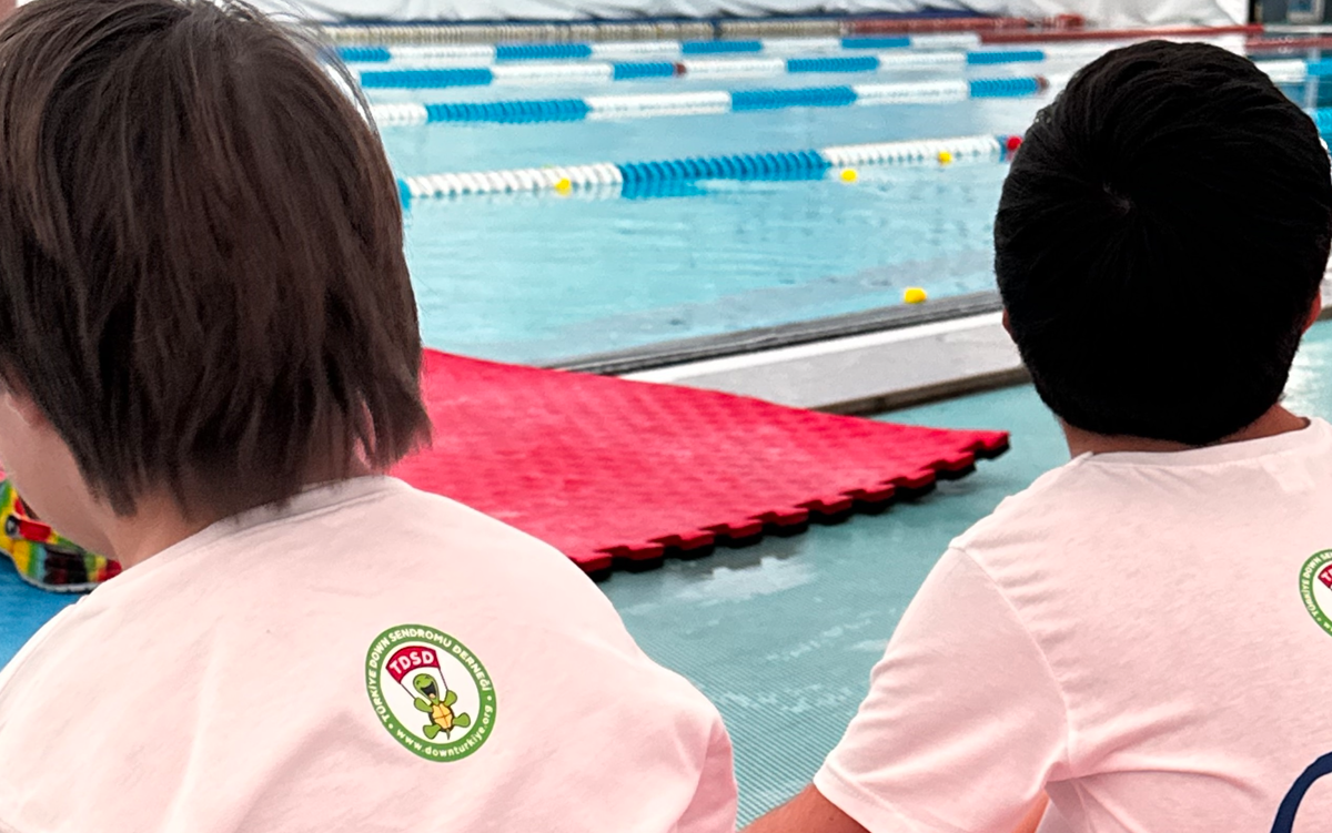 Abdi İbrahim Foundation has launched a swimming course for children with Down Syndrome