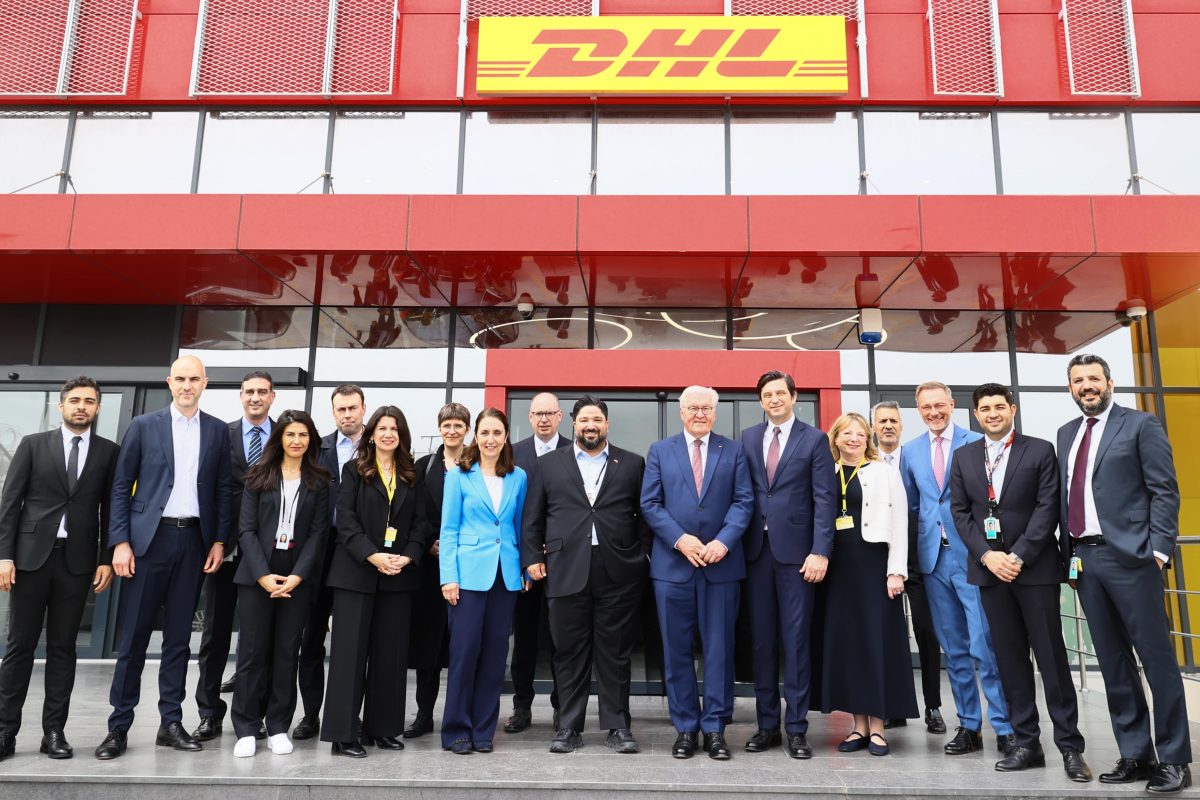 German President Frank Steinmeier visited the operations center of DHL Express Türkiye at İGA İstanbul Airport